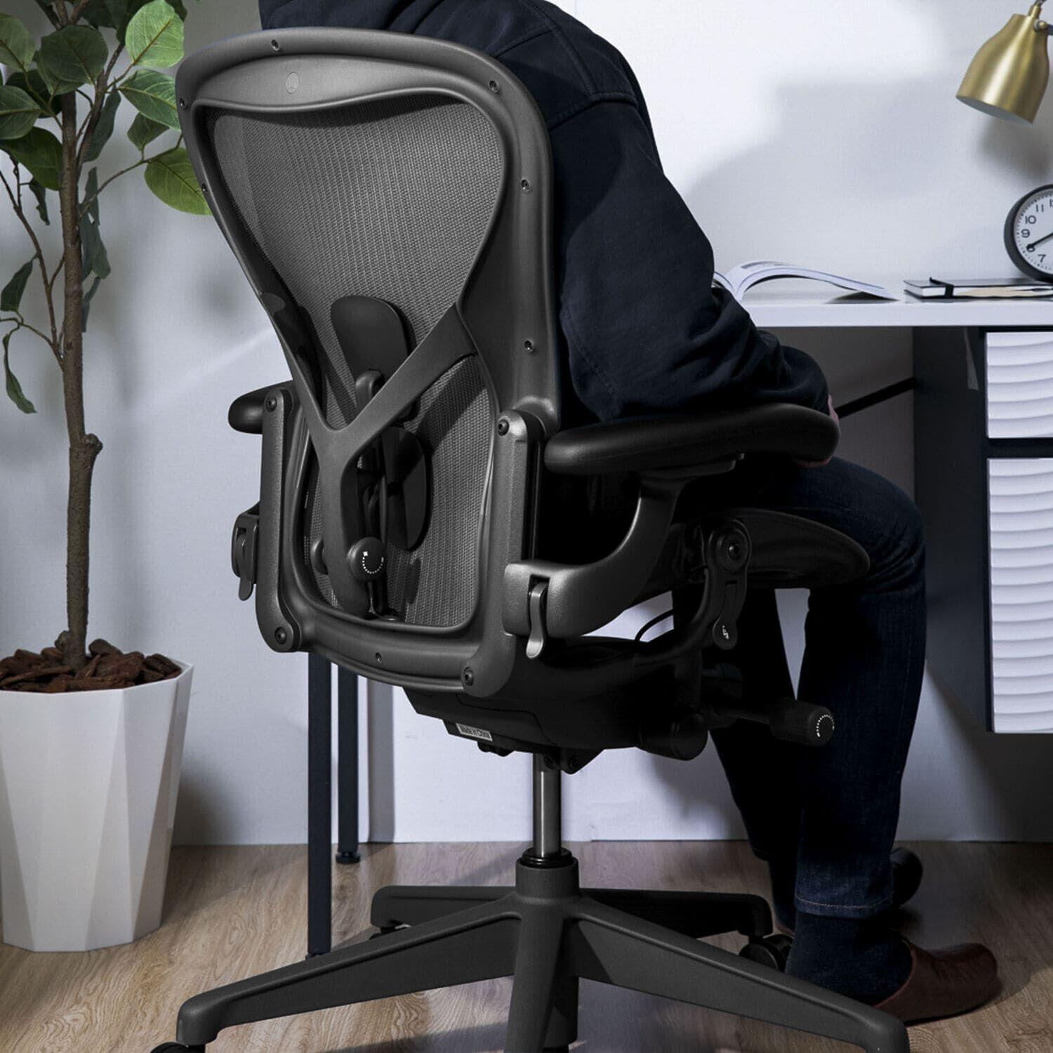 アーロンチェア腰痛を防止する椅子
