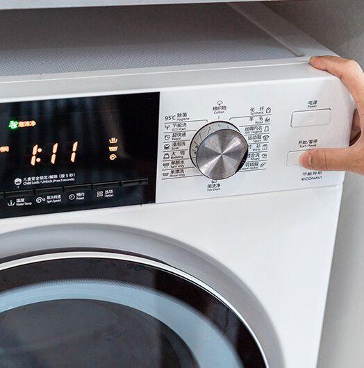 乾燥もでき高い洗浄力で汚れを洗い落とすドラム式洗濯機