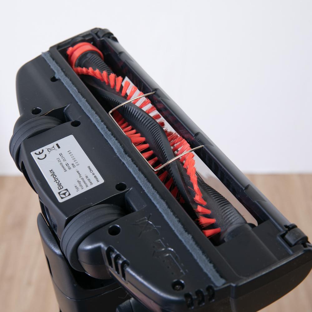 Electrolux Well Q6 スティッククリーナー W25.8×D14×H110.5cm